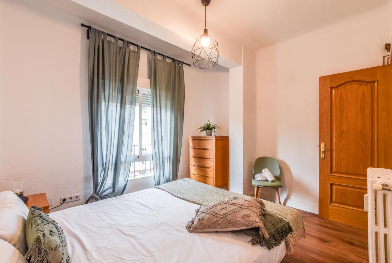 Retiro VIII Lejlighed Madrid Eksteriør billede