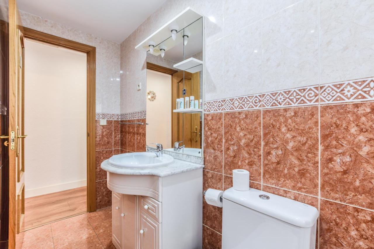 Retiro VIII Lejlighed Madrid Eksteriør billede