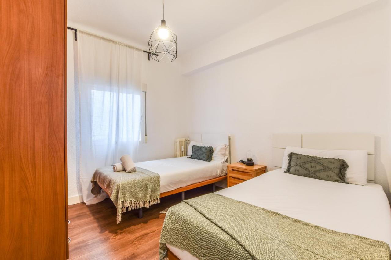 Retiro VIII Lejlighed Madrid Eksteriør billede