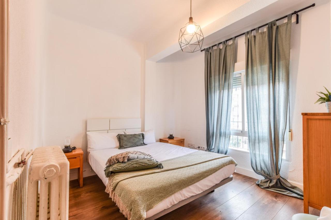 Retiro VIII Lejlighed Madrid Eksteriør billede